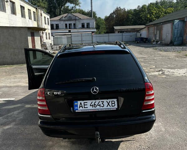 Мерседес Ц-Клас, об'ємом двигуна 1.8 л та пробігом 255 тис. км за 7000 $, фото 1 на Automoto.ua