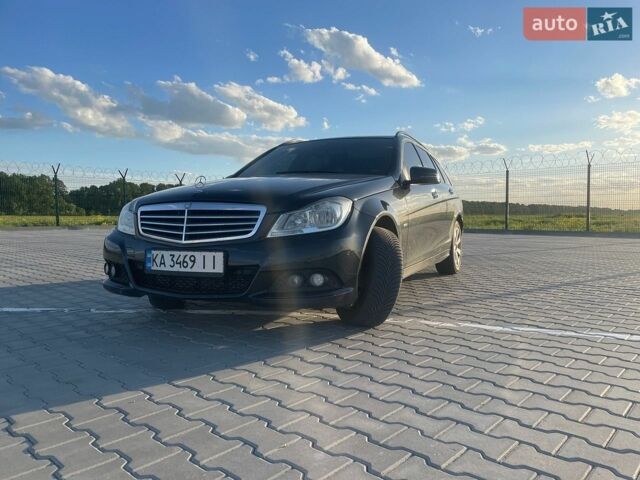 Мерседес Ц-Класс, объемом двигателя 2.15 л и пробегом 340 тыс. км за 8300 $, фото 1 на Automoto.ua