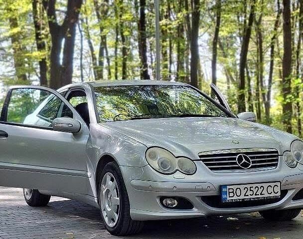 Сірий Мерседес Ц-Клас, об'ємом двигуна 1.8 л та пробігом 207 тис. км за 5500 $, фото 1 на Automoto.ua