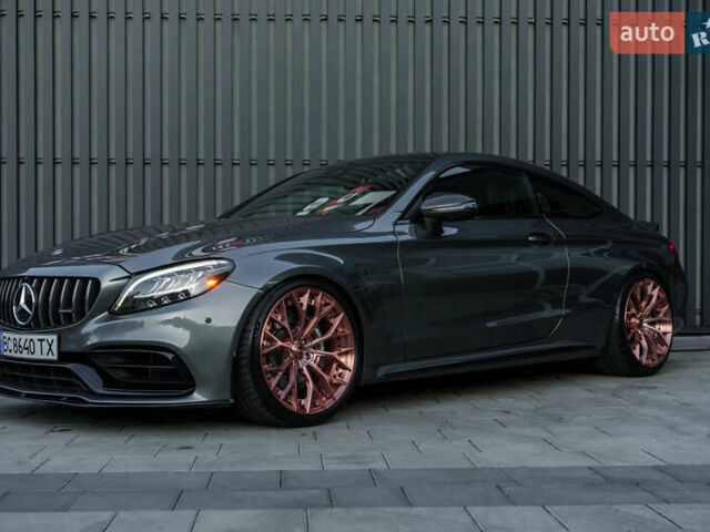 Сірий Мерседес Ц-Клас, об'ємом двигуна 3.98 л та пробігом 57 тис. км за 70500 $, фото 1 на Automoto.ua