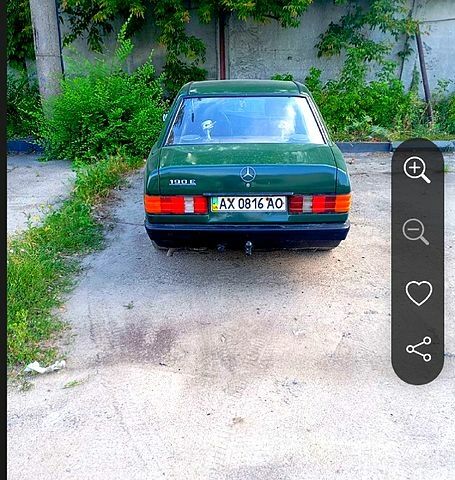 Серый Мерседес Ц-Класс, объемом двигателя 2 л и пробегом 360 тыс. км за 1414 $, фото 1 на Automoto.ua