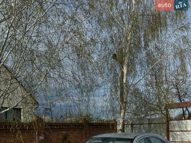 Серый Мерседес Ц-Класс, объемом двигателя 3.2 л и пробегом 271 тыс. км за 3900 $, фото 1 на Automoto.ua