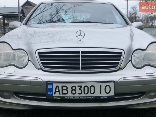 Сірий Мерседес Ц-Клас, об'ємом двигуна 2 л та пробігом 149 тис. км за 4800 $, фото 1 на Automoto.ua