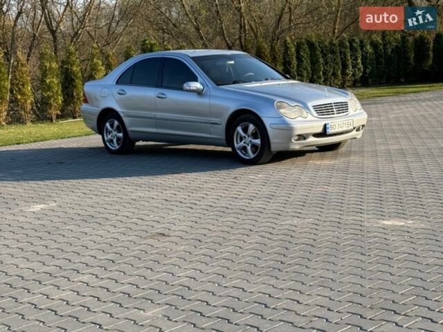 Сірий Мерседес Ц-Клас, об'ємом двигуна 2.15 л та пробігом 346 тис. км за 6000 $, фото 1 на Automoto.ua