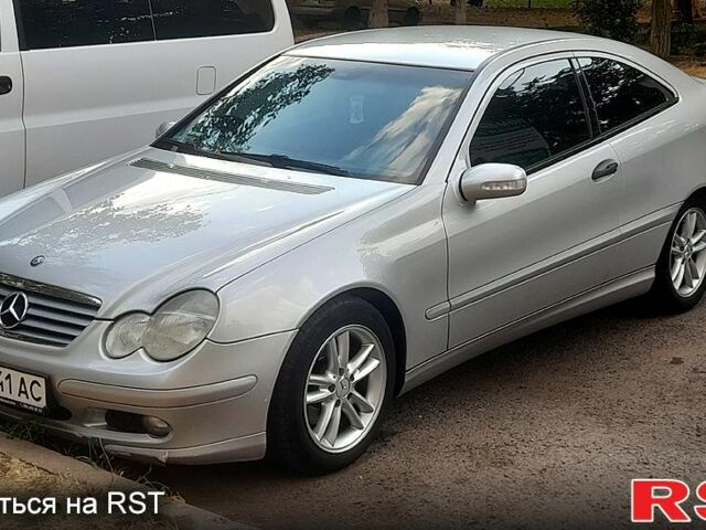 Серый Мерседес Ц-Класс, объемом двигателя 1.8 л и пробегом 208 тыс. км за 5500 $, фото 1 на Automoto.ua