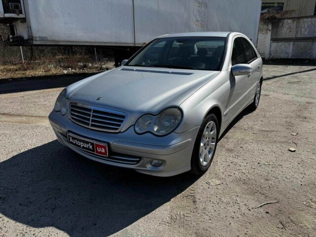 Серый Мерседес Ц-Класс, объемом двигателя 1.8 л и пробегом 327 тыс. км за 6990 $, фото 1 на Automoto.ua