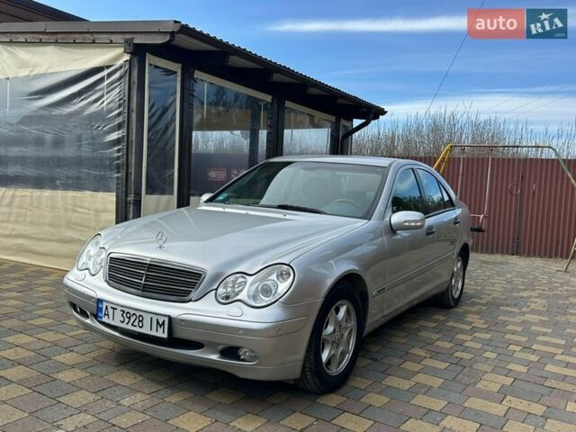 Серый Мерседес Ц-Класс, объемом двигателя 1.8 л и пробегом 234 тыс. км за 6500 $, фото 1 на Automoto.ua