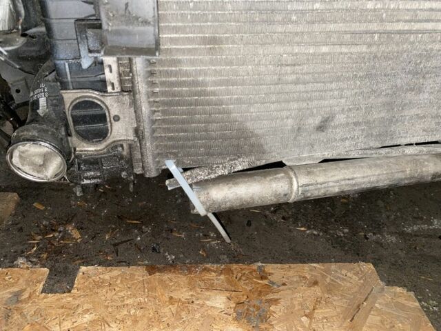 Серый Мерседес Ц-Класс, объемом двигателя 0 л и пробегом 493 тыс. км за 2611 $, фото 1 на Automoto.ua