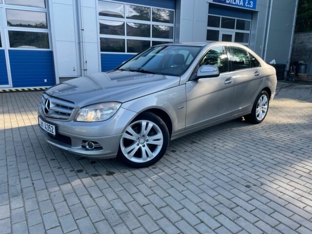 Сірий Мерседес Ц-Клас, об'ємом двигуна 1.8 л та пробігом 3 тис. км за 5500 $, фото 1 на Automoto.ua