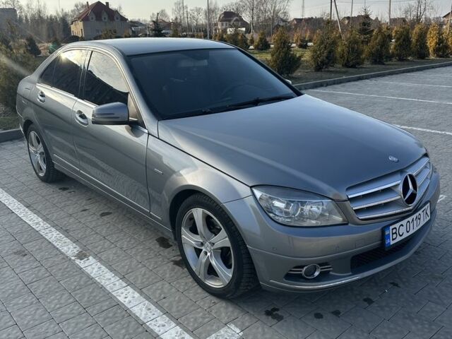 Серый Мерседес Ц-Класс, объемом двигателя 1.6 л и пробегом 312 тыс. км за 7900 $, фото 1 на Automoto.ua