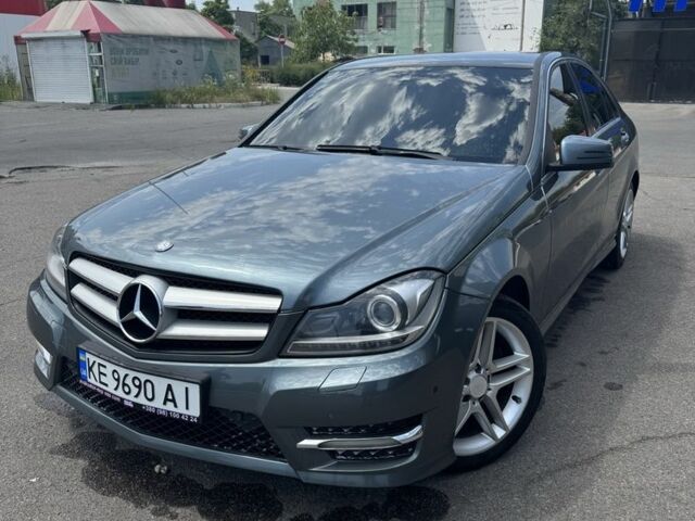 Сірий Мерседес Ц-Клас, об'ємом двигуна 1.8 л та пробігом 205 тис. км за 10799 $, фото 1 на Automoto.ua