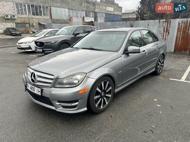 Серый Мерседес Ц-Класс, объемом двигателя 1.8 л и пробегом 192 тыс. км за 8500 $, фото 1 на Automoto.ua