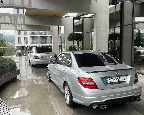 Сірий Мерседес Ц-Клас, об'ємом двигуна 1.8 л та пробігом 245 тис. км за 10900 $, фото 1 на Automoto.ua