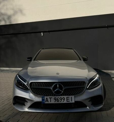 Сірий Мерседес Ц-Клас, об'ємом двигуна 1.99 л та пробігом 114 тис. км за 20000 $, фото 1 на Automoto.ua