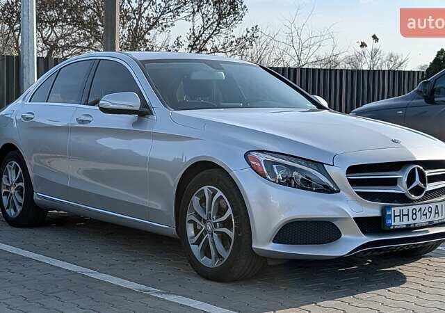 Серый Мерседес Ц-Класс, объемом двигателя 1.99 л и пробегом 188 тыс. км за 20300 $, фото 1 на Automoto.ua