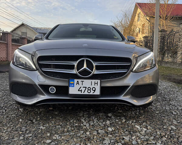 Серый Мерседес Ц-Класс, объемом двигателя 1.99 л и пробегом 150 тыс. км за 22000 $, фото 1 на Automoto.ua