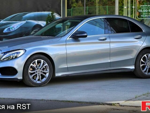 Серый Мерседес Ц-Класс, объемом двигателя 2 л и пробегом 132 тыс. км за 19300 $, фото 1 на Automoto.ua