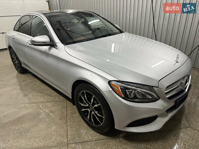 Сірий Мерседес Ц-Клас, об'ємом двигуна 1.99 л та пробігом 90 тис. км за 18000 $, фото 1 на Automoto.ua