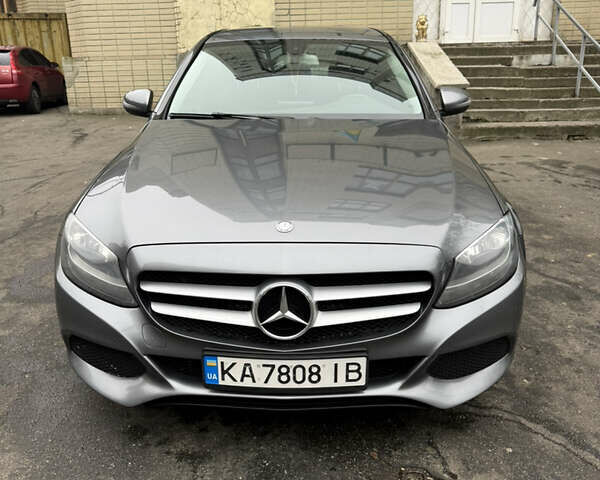 Серый Мерседес Ц-Класс, объемом двигателя 2.14 л и пробегом 86 тыс. км за 23777 $, фото 1 на Automoto.ua