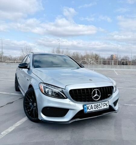 Сірий Мерседес Ц-Клас, об'ємом двигуна 3 л та пробігом 92 тис. км за 32000 $, фото 1 на Automoto.ua