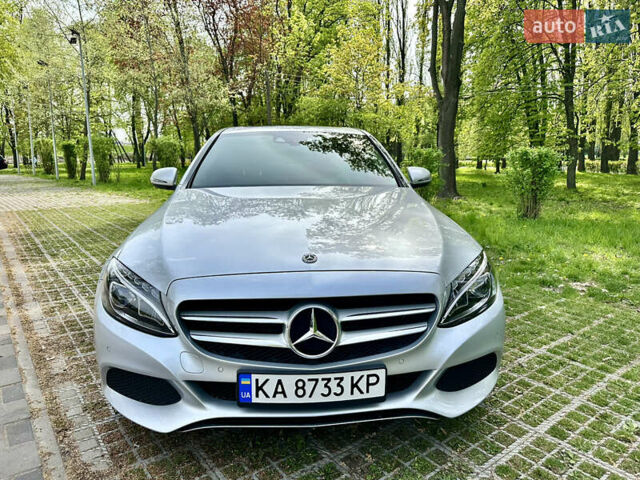 Сірий Мерседес Ц-Клас, об'ємом двигуна 2.2 л та пробігом 58 тис. км за 27800 $, фото 1 на Automoto.ua
