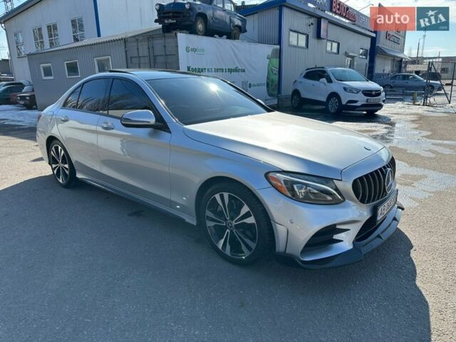 Сірий Мерседес Ц-Клас, об'ємом двигуна 2 л та пробігом 168 тис. км за 19999 $, фото 1 на Automoto.ua