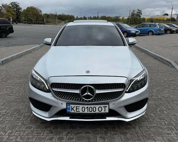 Серый Мерседес Ц-Класс, объемом двигателя 1.99 л и пробегом 110 тыс. км за 24300 $, фото 1 на Automoto.ua