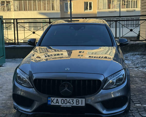 Серый Мерседес Ц-Класс, объемом двигателя 3 л и пробегом 79 тыс. км за 36000 $, фото 1 на Automoto.ua