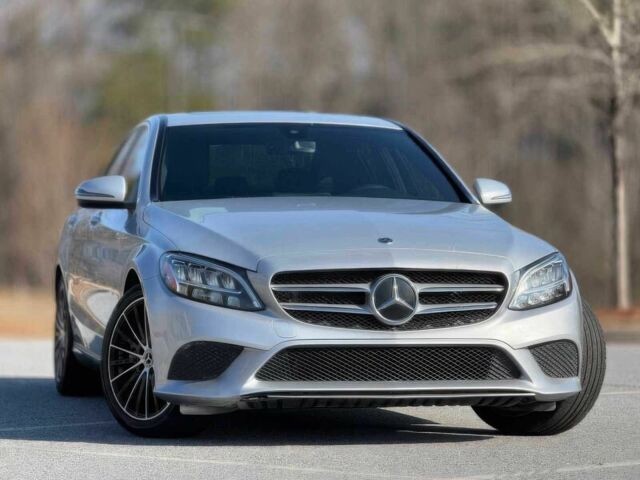 Серый Мерседес Ц-Класс, объемом двигателя 2 л и пробегом 30 тыс. км за 12000 $, фото 1 на Automoto.ua