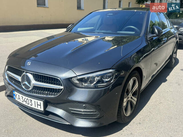 Сірий Мерседес Ц-Клас, об'ємом двигуна 2 л та пробігом 40 тис. км за 44900 $, фото 1 на Automoto.ua