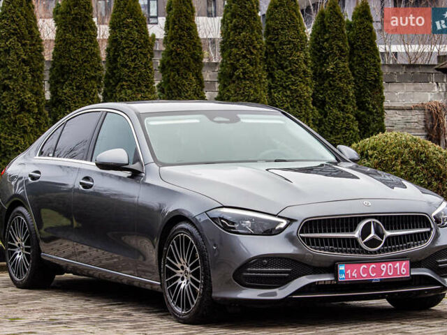 Сірий Мерседес Ц-Клас, об'ємом двигуна 1.99 л та пробігом 7 тис. км за 47600 $, фото 1 на Automoto.ua