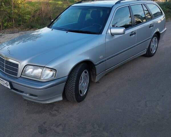 Сірий Мерседес Ц-Клас, об'ємом двигуна 1.8 л та пробігом 228 тис. км за 5197 $, фото 1 на Automoto.ua