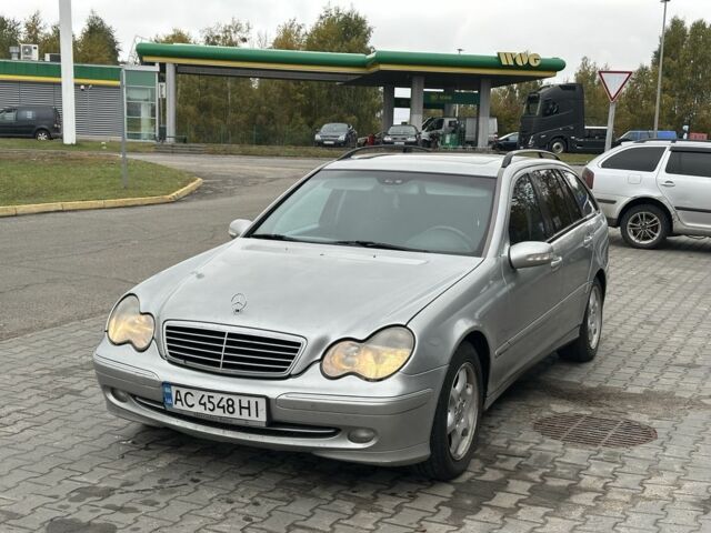 Сірий Мерседес Ц-Клас, об'ємом двигуна 2.1 л та пробігом 290 тис. км за 3304 $, фото 1 на Automoto.ua