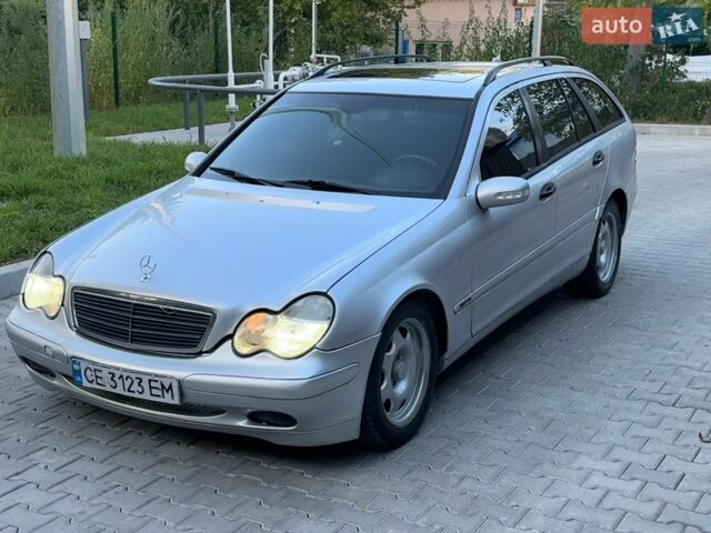 Сірий Мерседес Ц-Клас, об'ємом двигуна 2.2 л та пробігом 300 тис. км за 2900 $, фото 1 на Automoto.ua