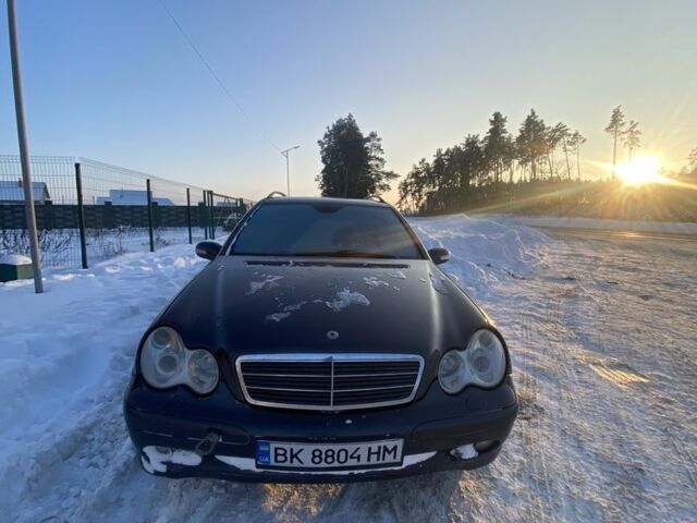 Сірий Мерседес Ц-Клас, об'ємом двигуна 2.7 л та пробігом 290 тис. км за 3500 $, фото 1 на Automoto.ua