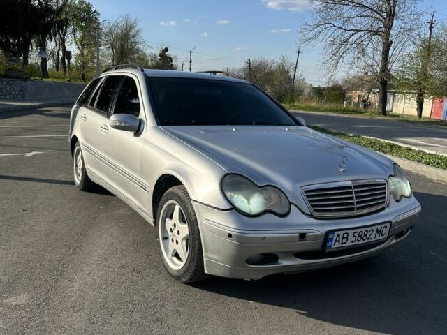 Сірий Мерседес Ц-Клас, об'ємом двигуна 2.1 л та пробігом 360 тис. км за 4000 $, фото 1 на Automoto.ua