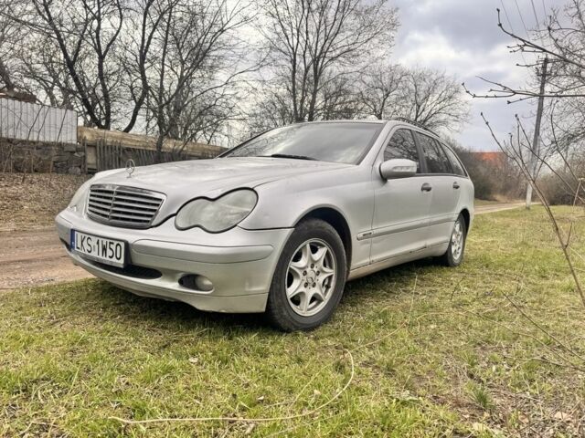 Сірий Мерседес Ц-Клас, об'ємом двигуна 2.2 л та пробігом 3 тис. км за 2031 $, фото 1 на Automoto.ua