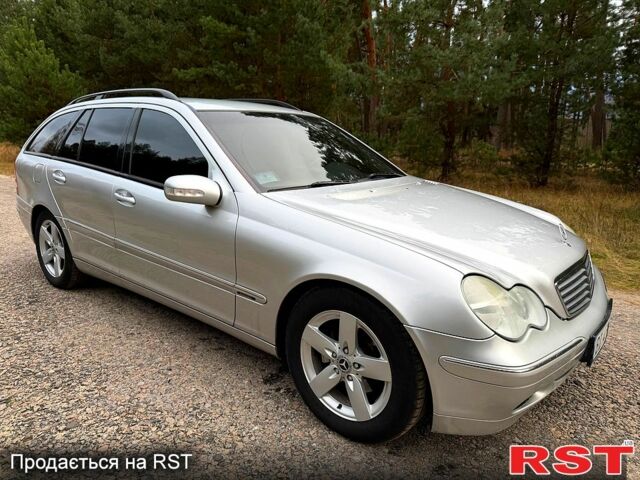 Сірий Мерседес Ц-Клас, об'ємом двигуна 1.8 л та пробігом 227 тис. км за 4950 $, фото 1 на Automoto.ua