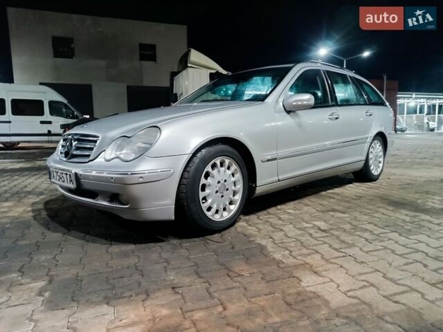 Серый Мерседес Ц-Класс, объемом двигателя 1.8 л и пробегом 360 тыс. км за 4800 $, фото 1 на Automoto.ua