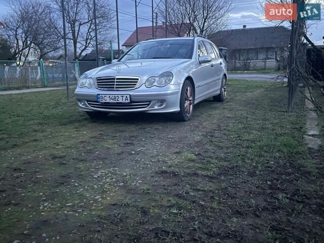 Сірий Мерседес Ц-Клас, об'ємом двигуна 1.8 л та пробігом 40 тис. км за 5200 $, фото 1 на Automoto.ua