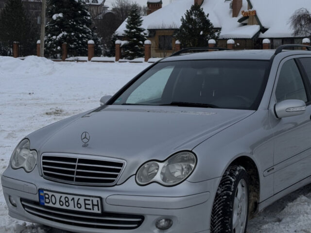 Сірий Мерседес Ц-Клас, об'ємом двигуна 1.8 л та пробігом 304 тис. км за 6200 $, фото 1 на Automoto.ua