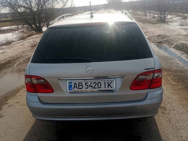 Сірий Мерседес Ц-Клас, об'ємом двигуна 2.1 л та пробігом 350 тис. км за 5500 $, фото 1 на Automoto.ua