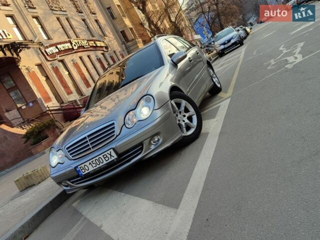 Сірий Мерседес Ц-Клас, об'ємом двигуна 2.15 л та пробігом 385 тис. км за 4950 $, фото 1 на Automoto.ua