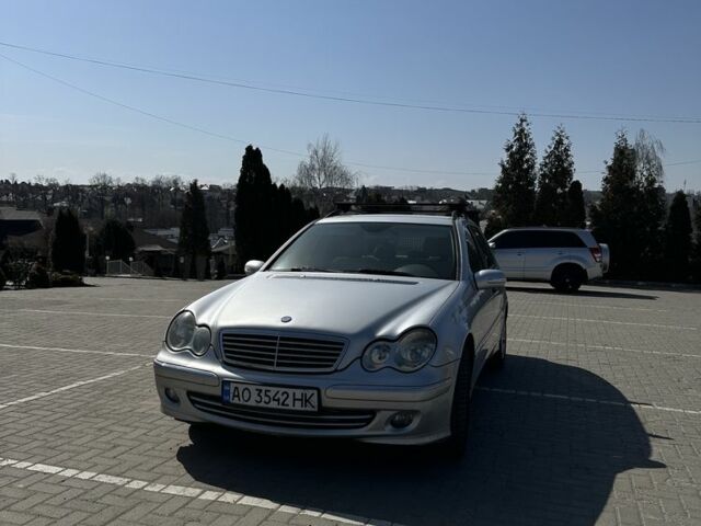 Сірий Мерседес Ц-Клас, об'ємом двигуна 2.1 л та пробігом 350 тис. км за 6500 $, фото 1 на Automoto.ua