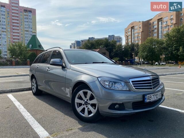 Сірий Мерседес Ц-Клас, об'ємом двигуна 2.15 л та пробігом 316 тис. км за 7500 $, фото 1 на Automoto.ua