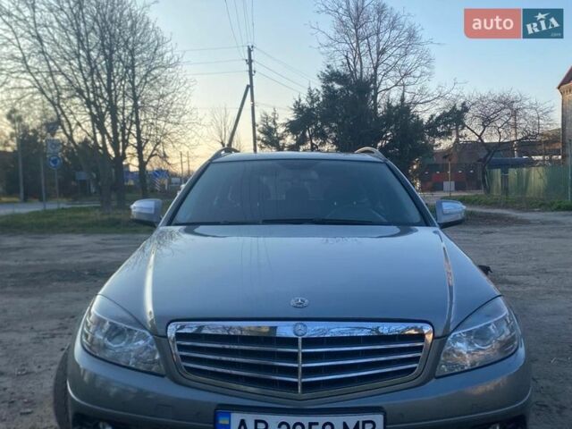 Сірий Мерседес Ц-Клас, об'ємом двигуна 2.1 л та пробігом 309 тис. км за 7250 $, фото 1 на Automoto.ua