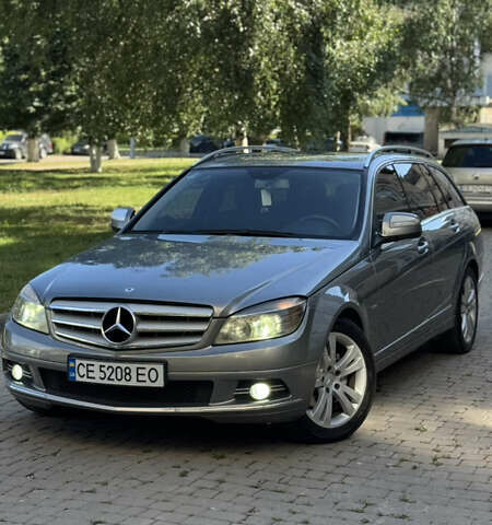 Сірий Мерседес Ц-Клас, об'ємом двигуна 2.1 л та пробігом 305 тис. км за 7800 $, фото 1 на Automoto.ua