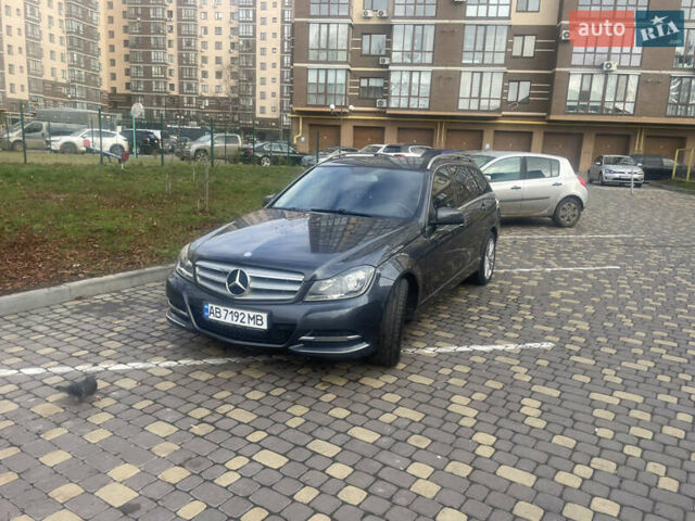 Сірий Мерседес Ц-Клас, об'ємом двигуна 1.8 л та пробігом 317 тис. км за 10500 $, фото 1 на Automoto.ua