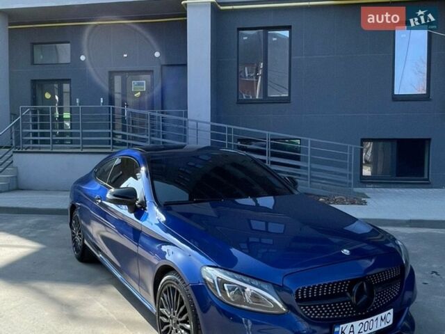 Синий Мерседес Ц-Класс, объемом двигателя 1.99 л и пробегом 130 тыс. км за 23000 $, фото 1 на Automoto.ua