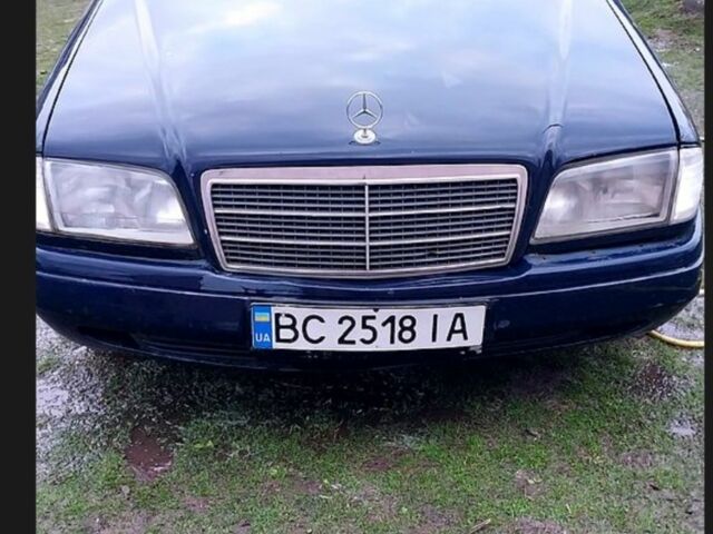 Синій Мерседес Ц-Клас, об'ємом двигуна 1.8 л та пробігом 4 тис. км за 1272 $, фото 1 на Automoto.ua